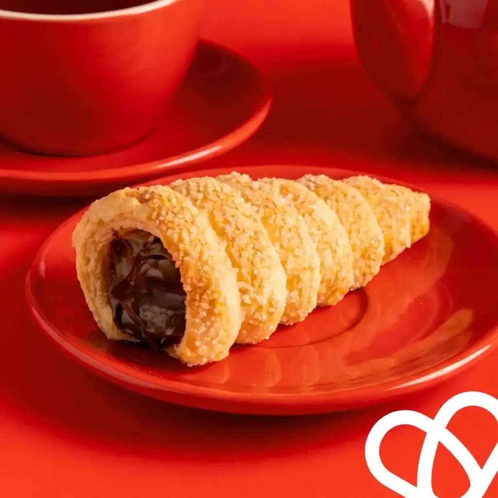 Chocolate Cream Horn